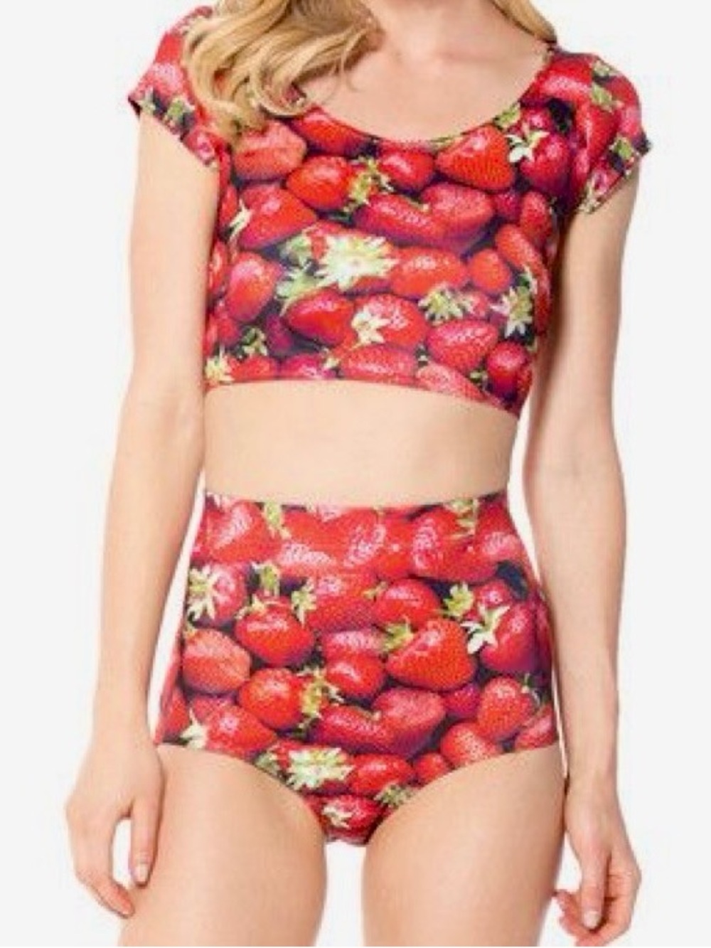 BlackMilk Strawberry Nana Two-Piece Set Size L